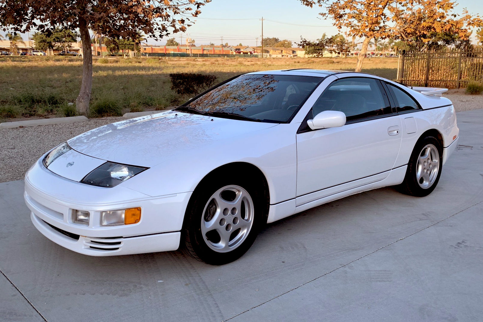 Wallpaper #7GjTG5MBSpphPi3-NSBS44 1995 Nissan 300zx Twin Turbo 5 Speed for Sale on Bat Auctions Sold