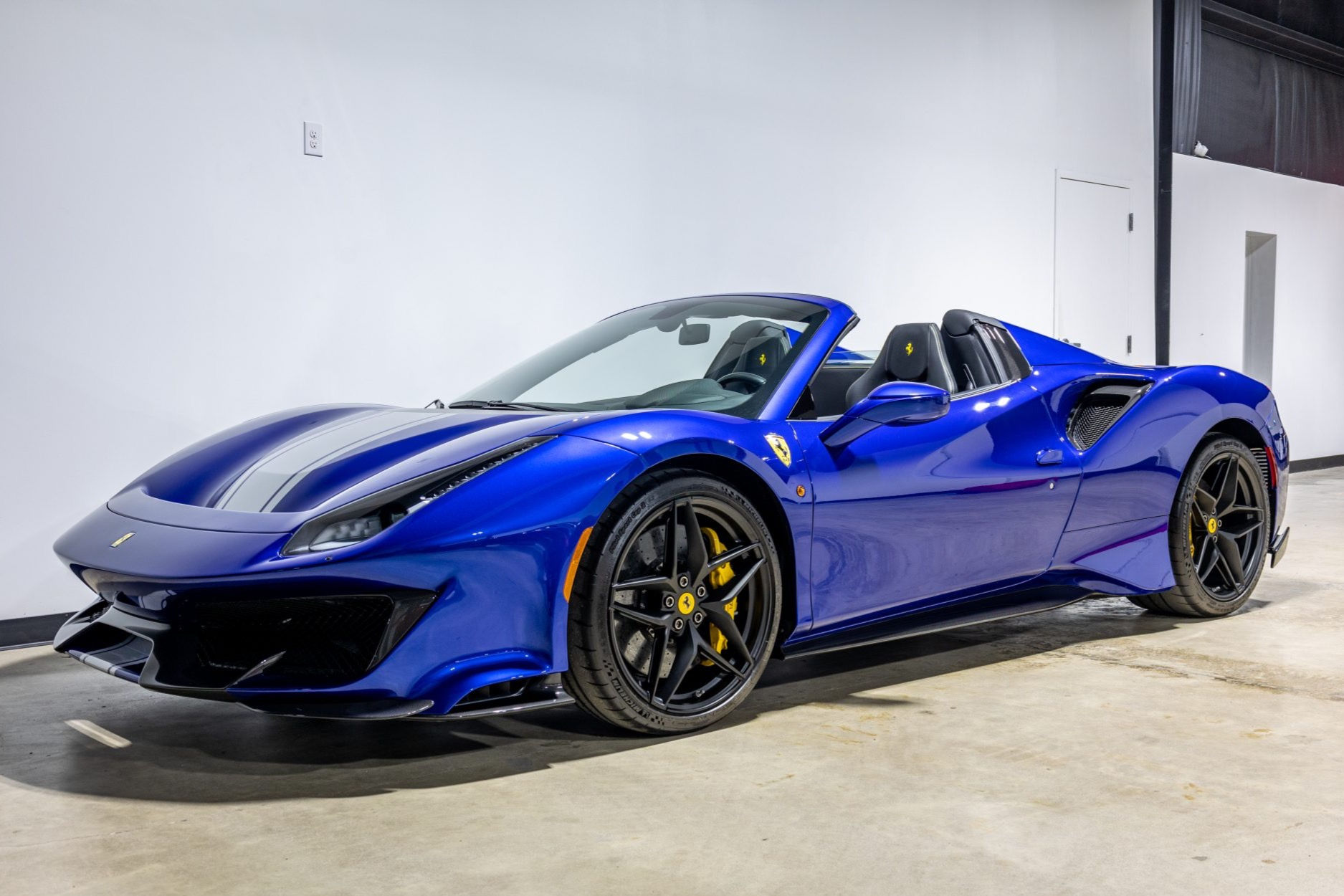 Wallpaper #ggP_Y5MBpyOg8YnE4NbH19 2020 Ferrari 488 Pista Spider for Sale on Bat Auctions Closed on