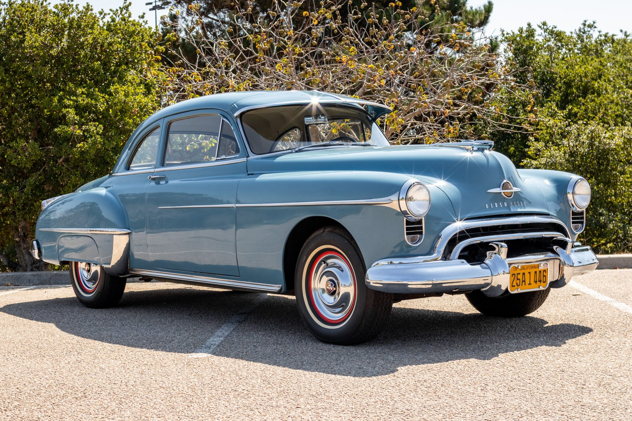 Wallpaper #fBmQN48BtGB6xQ78oKbU16 324 Powered 1950 Oldsmobile Rocket 88 Club Coupe for Sale on Bat