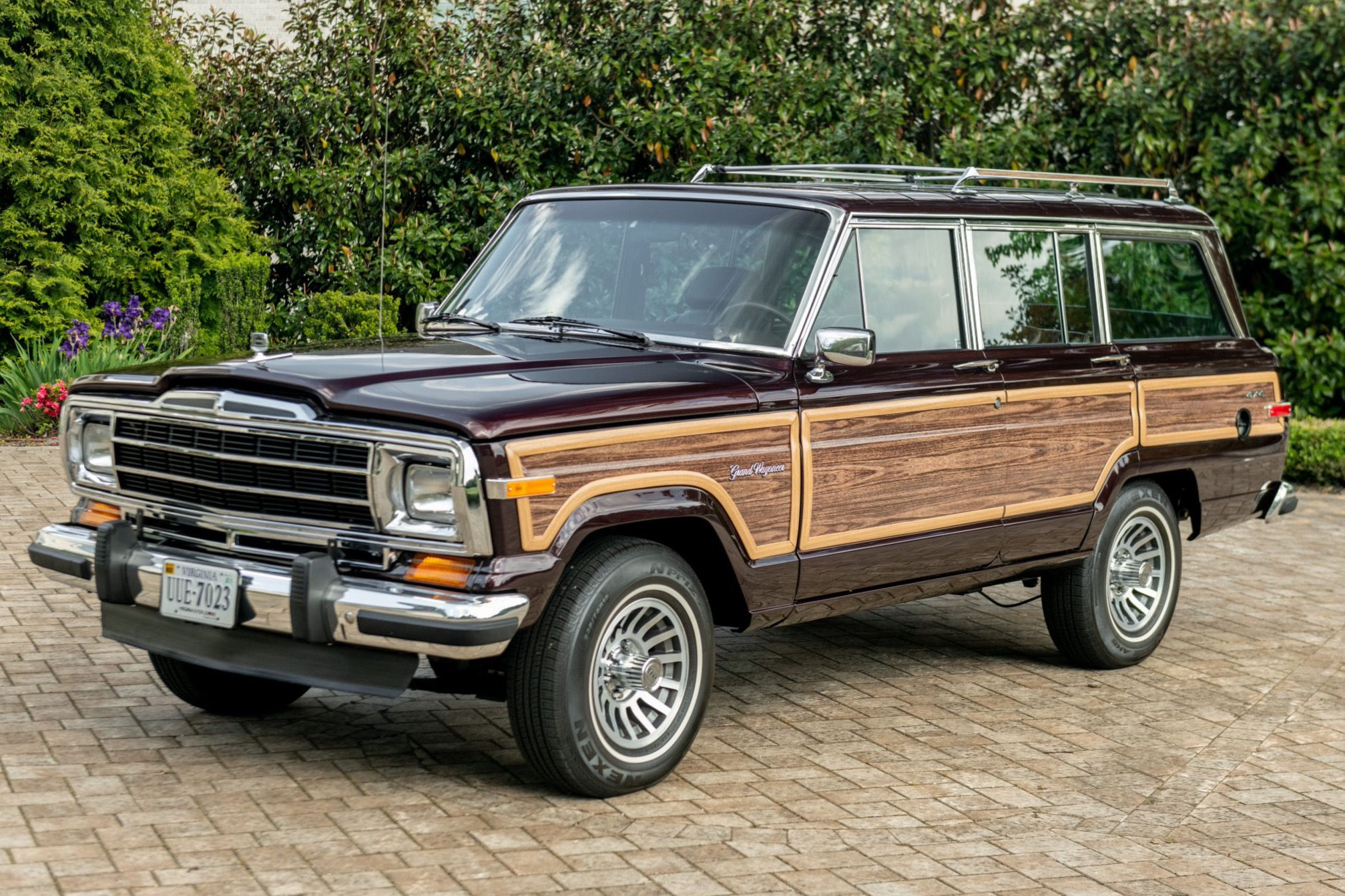 Wallpaper #ORnQO48BtGB6xQ78vLJp26 22 Years Owned 1991 Jeep Grand Wagoneer for Sale on Bat Auctions Sold