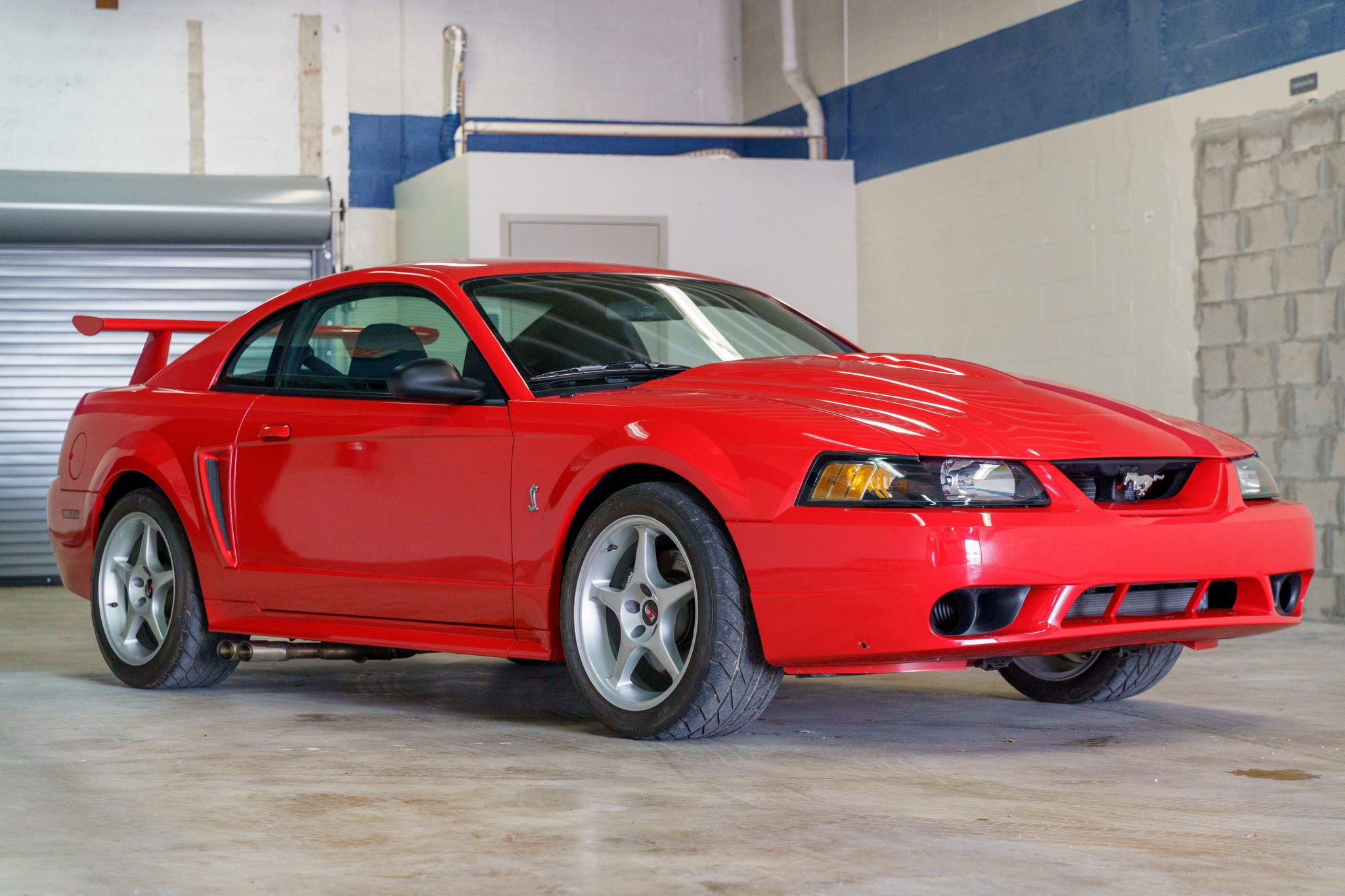 Wallpaper #LSwnSZMB0E1QgA7wUvIZ7 365 Mile 2000 Ford Mustang Cobra R for Sale on Bat Auctions Closed on