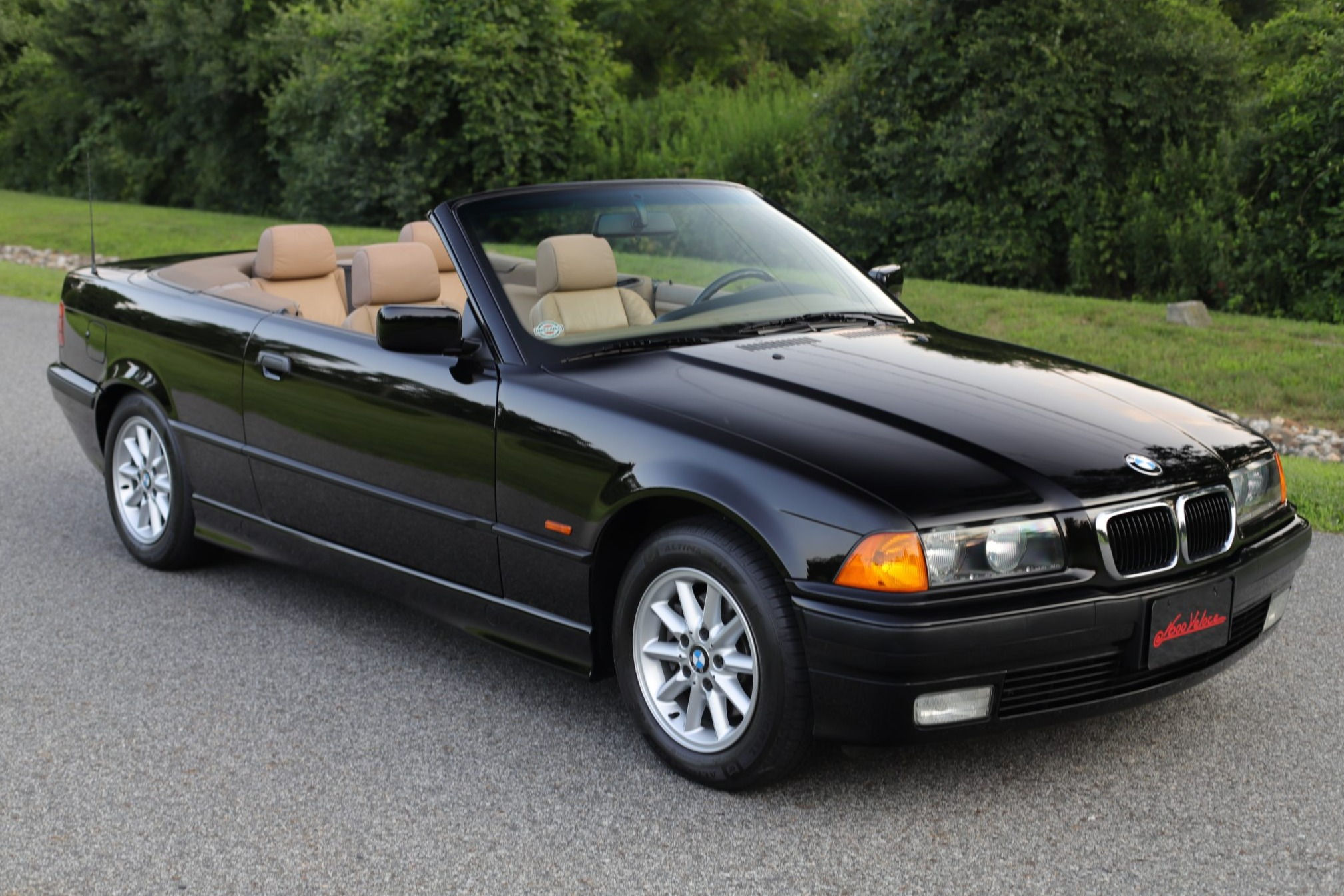Wallpaper #F2hnE5MBSpphPi3-mQAu251 No Reserve 18k Mile 1999 BMW 328i Convertible 5 Speed for Sale on Bat
