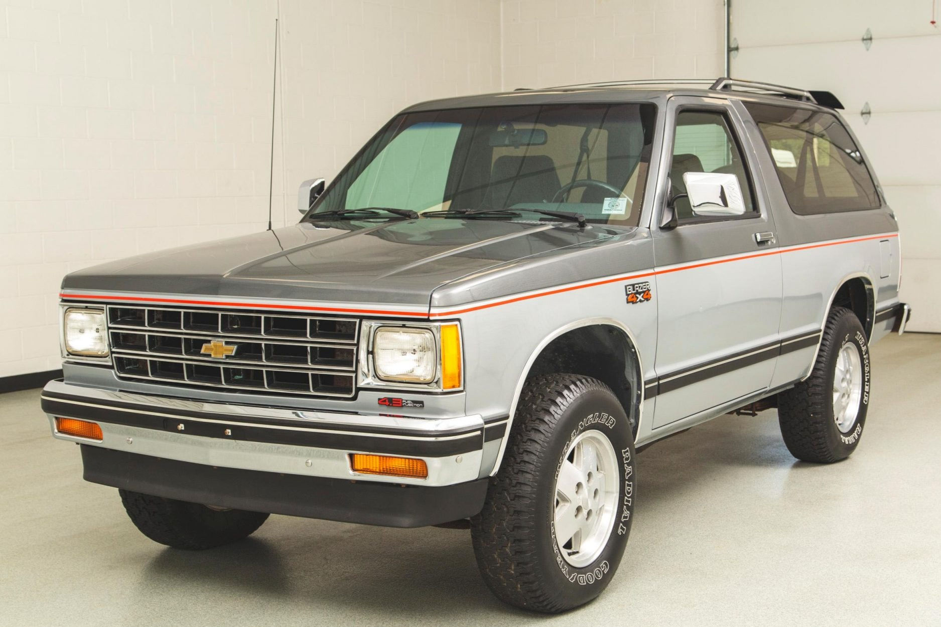 Wallpaper #7RnILI8BtGB6xQ78lpCw17 No Reserve 1989 Chevrolet S 10 Blazer 4x4 for Sale on Bat Auctions