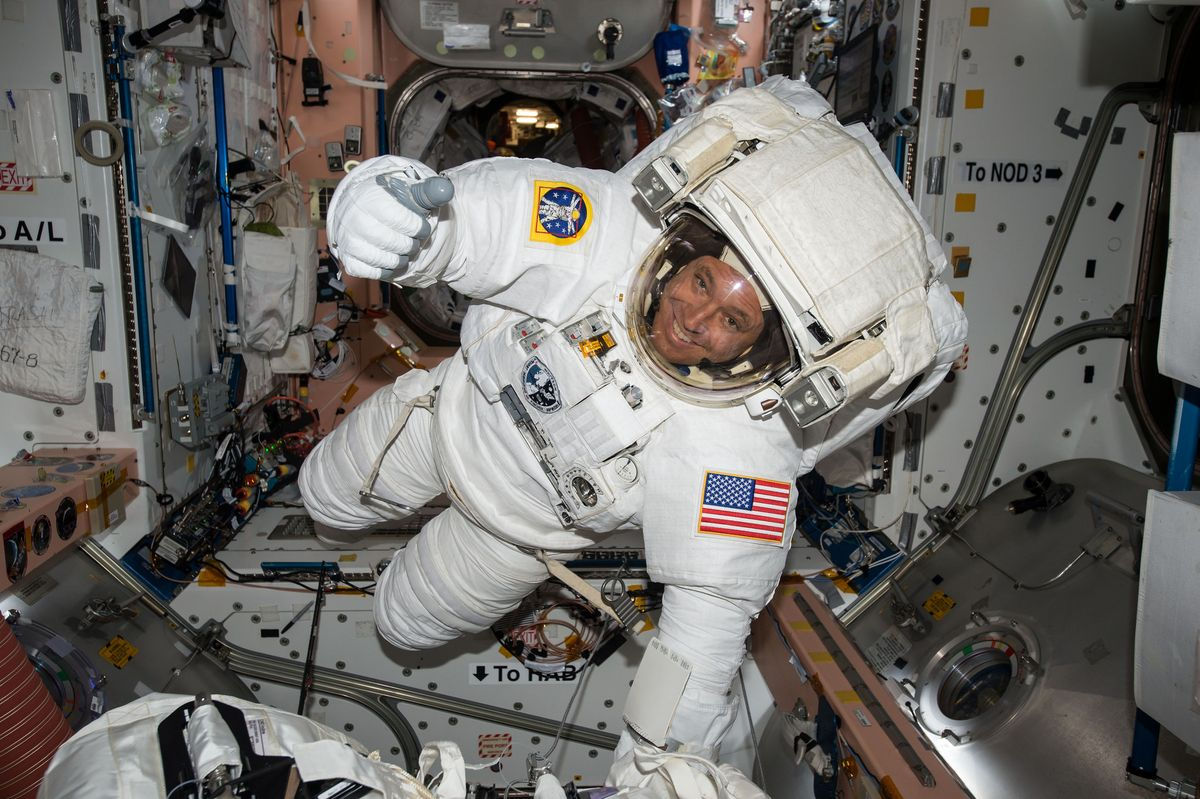 Wallpaper #e2eE_JIBSpphPi3-ZZiW229 What Its Like to Become a Nasa Astronaut 10 Surprising Facts Space