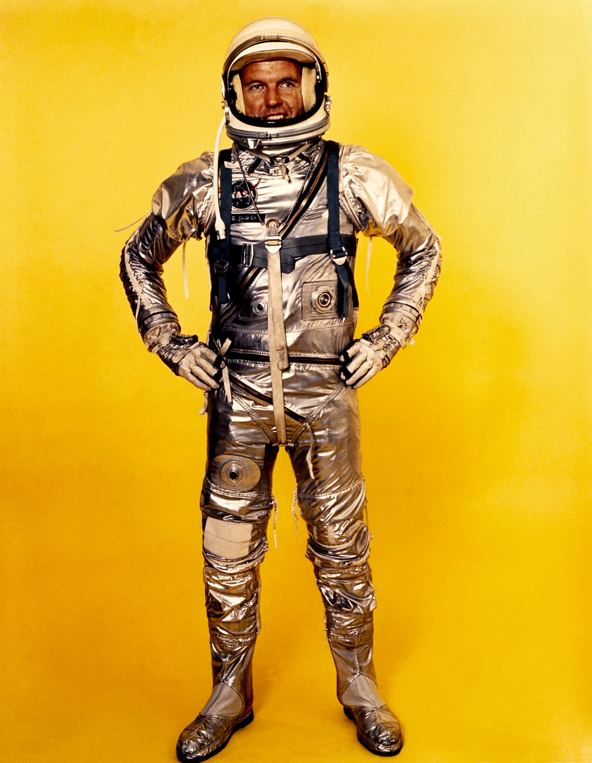 Wallpaper #Bh24K5MBlOZrFDOkqcgC296 The Evolution of the Spacesuit in Pictures Space