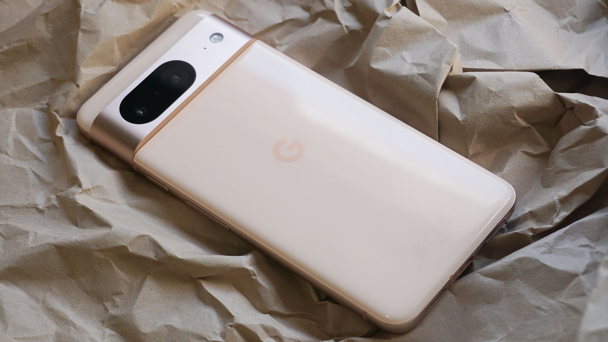 Wallpaper #nvuqhJcBx-Hc5Y20bq-E157 Google Pixel 8 vs Pixel 7a All the Big Differences Techradar