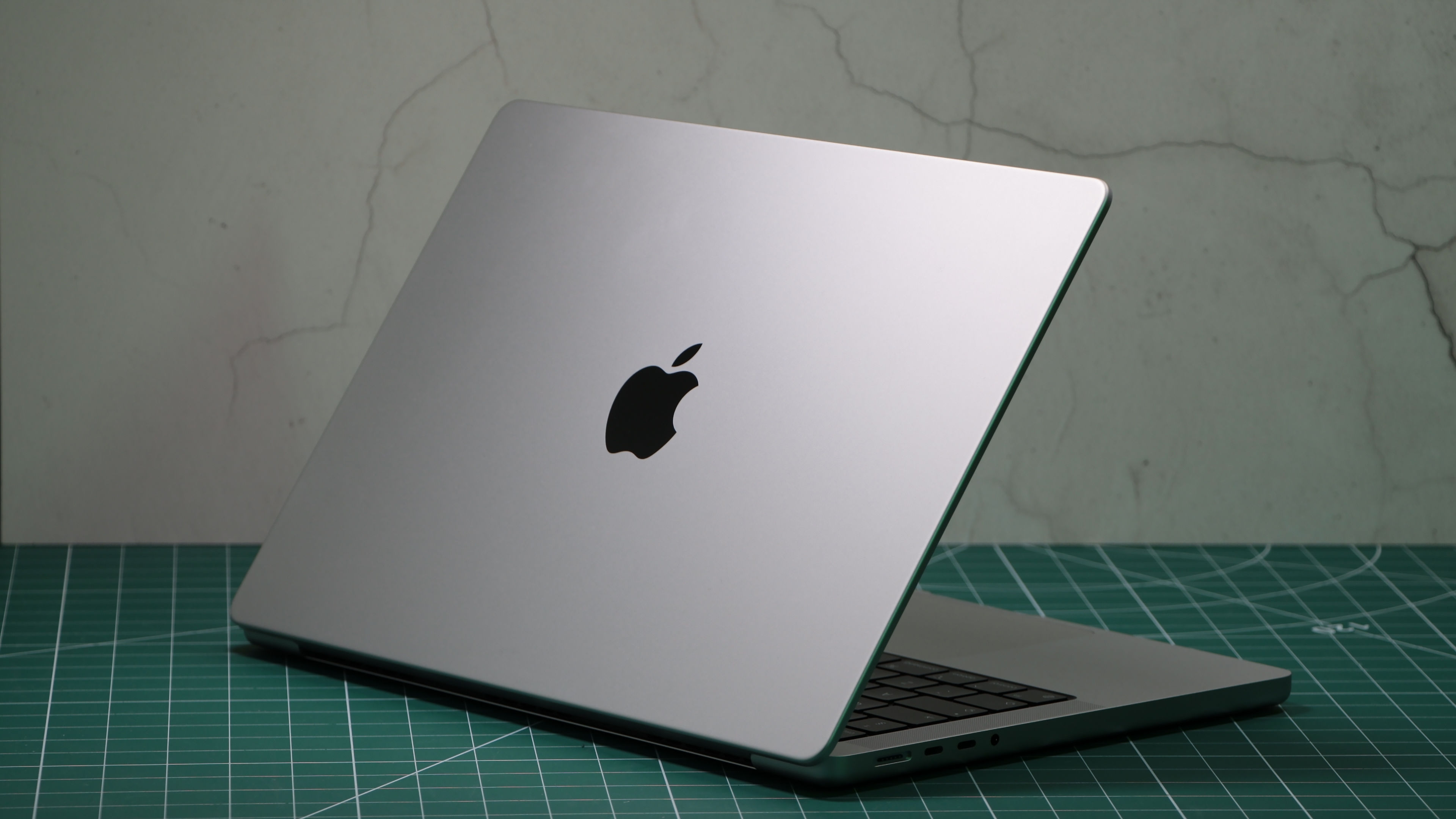 Wallpaper #Bqloh5cBxbDgA0RlP-7h130 Apples M4 Macs Are Set for an Imminent Launch in the Coming Days