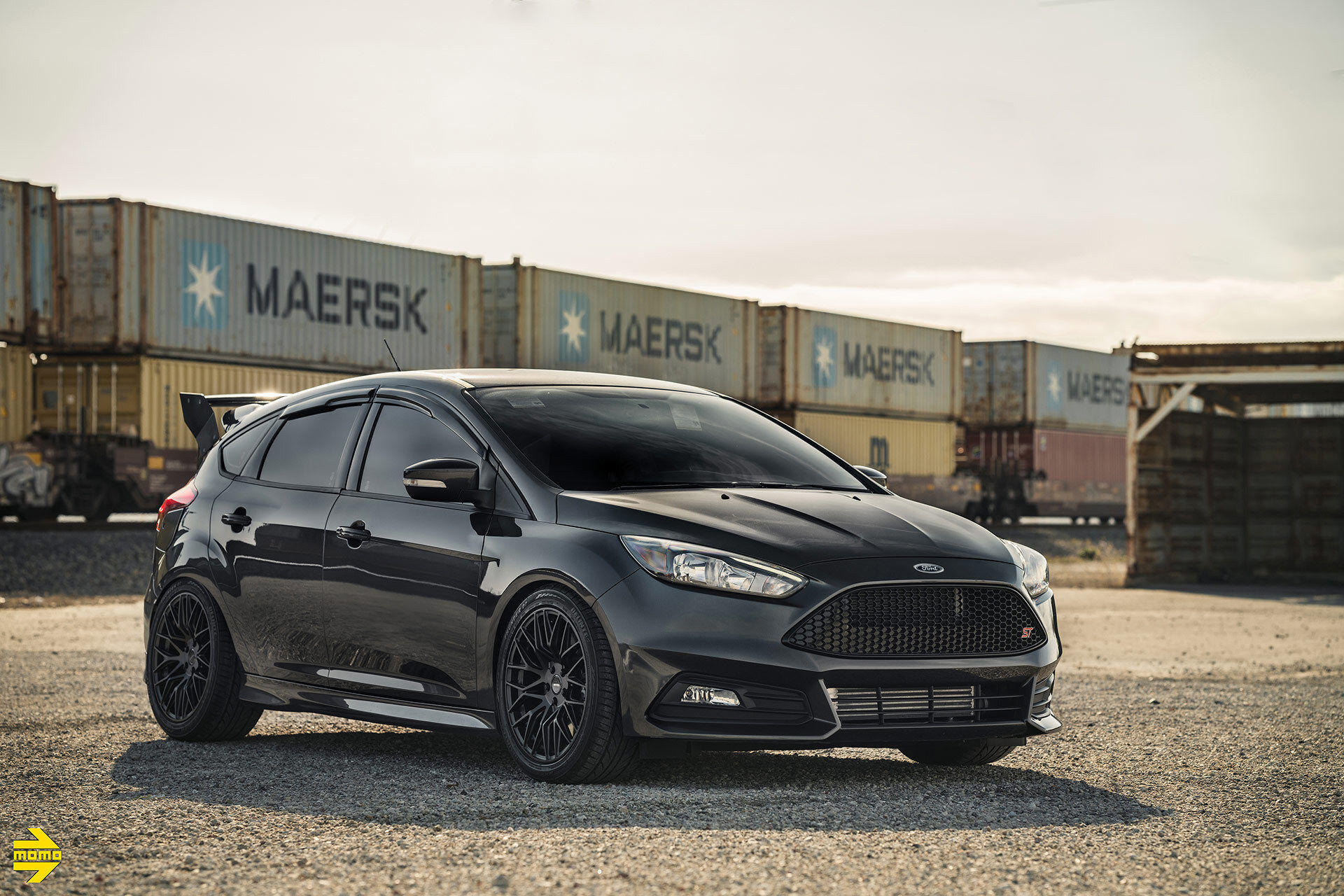 Wallpaper #ala8epcBsd6xcFiEjdwn25 Catania Gloss Anthracite Ford Focus St Momo Motorsport