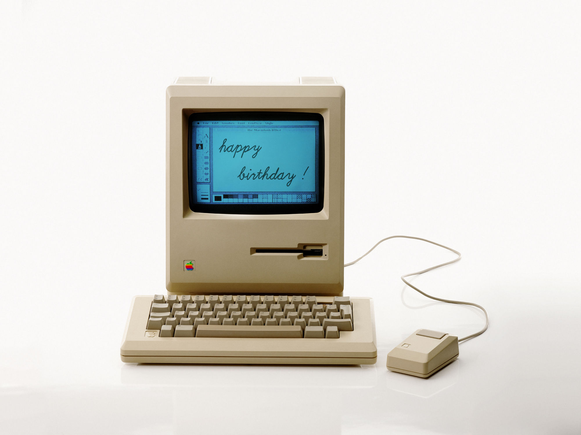 Wallpaper #AW1gbJcBycdYOYFTH3MD42 48 Apple Macintosh 1984 Vintage Catalog Ota