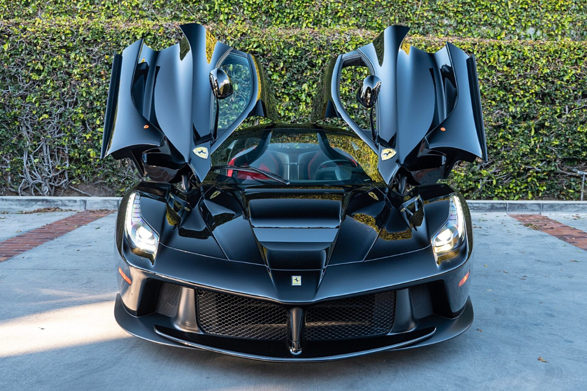 Wallpaper #rXNmf44BFI5NbQksWRdn49 The 14 Best Ferraris from Classic Cars to Supercar to Buy for Investment