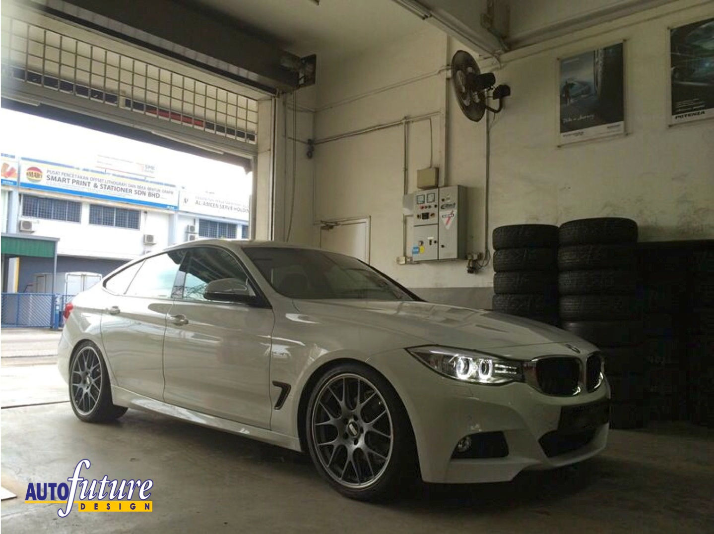 Wallpaper #kUK3PJMBOBpx0NhmocGa152 BMW F34 GT Installed with Bbs Ch R Wheels Using Flow Forming Method
