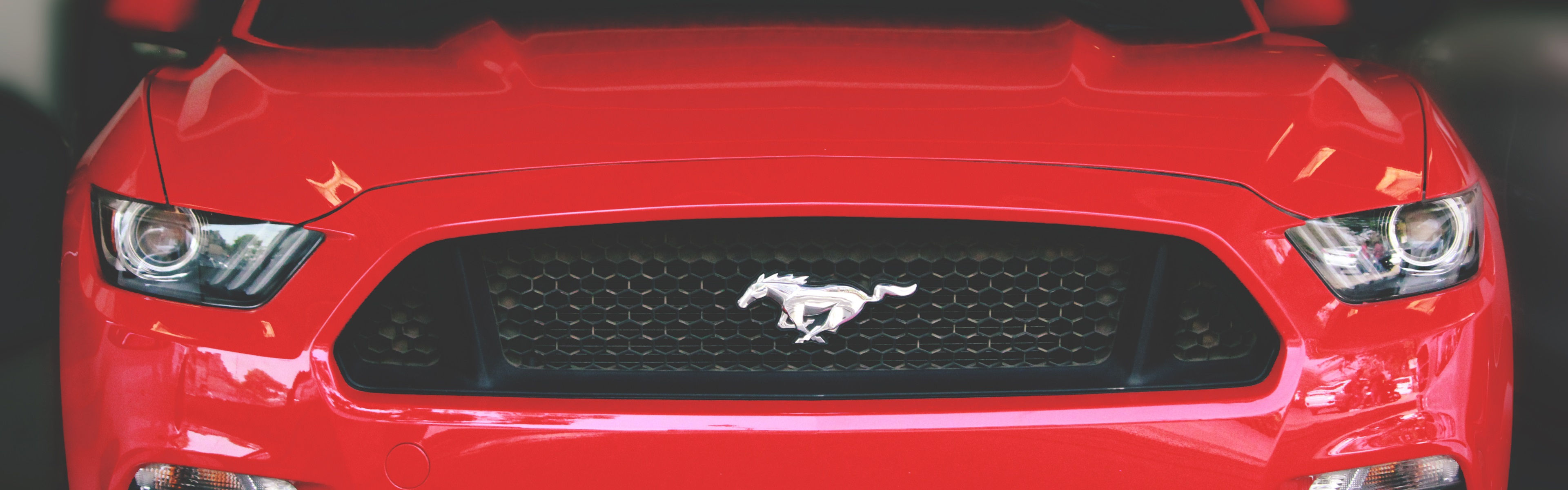 Wallpaper #SCzLSZMB0E1QgA7wqPTc186 Ford Red Classic Car Front View Wallpaper 3840x1200 Multi Monitor