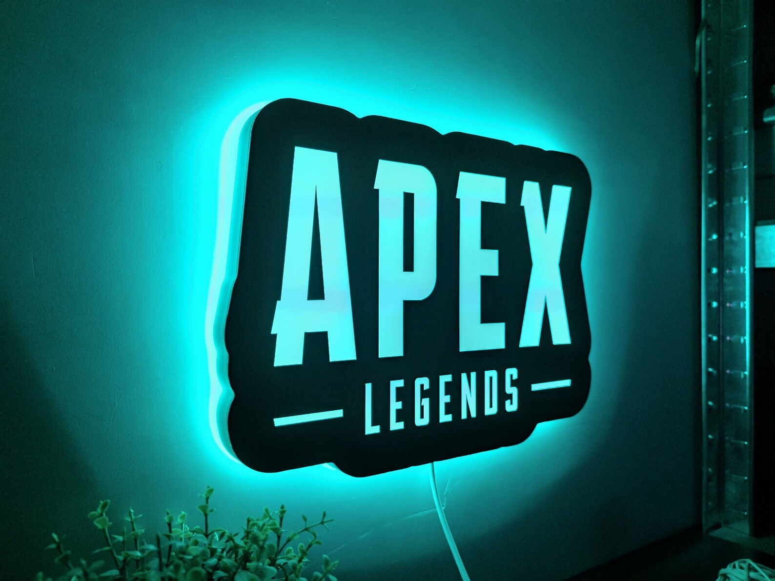 Wallpaper #55B2E Download Wallpapers Apex Legends Green Logo 4K Green Neon Lights