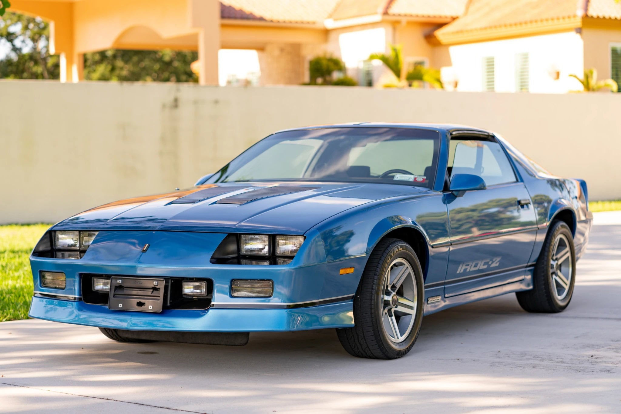 Wallpaper #GmfDBZMBSpphPi3-yr5s277 1985 Chevy Camaro Iroc Z Blue Poster 24x36 Inches Etsy