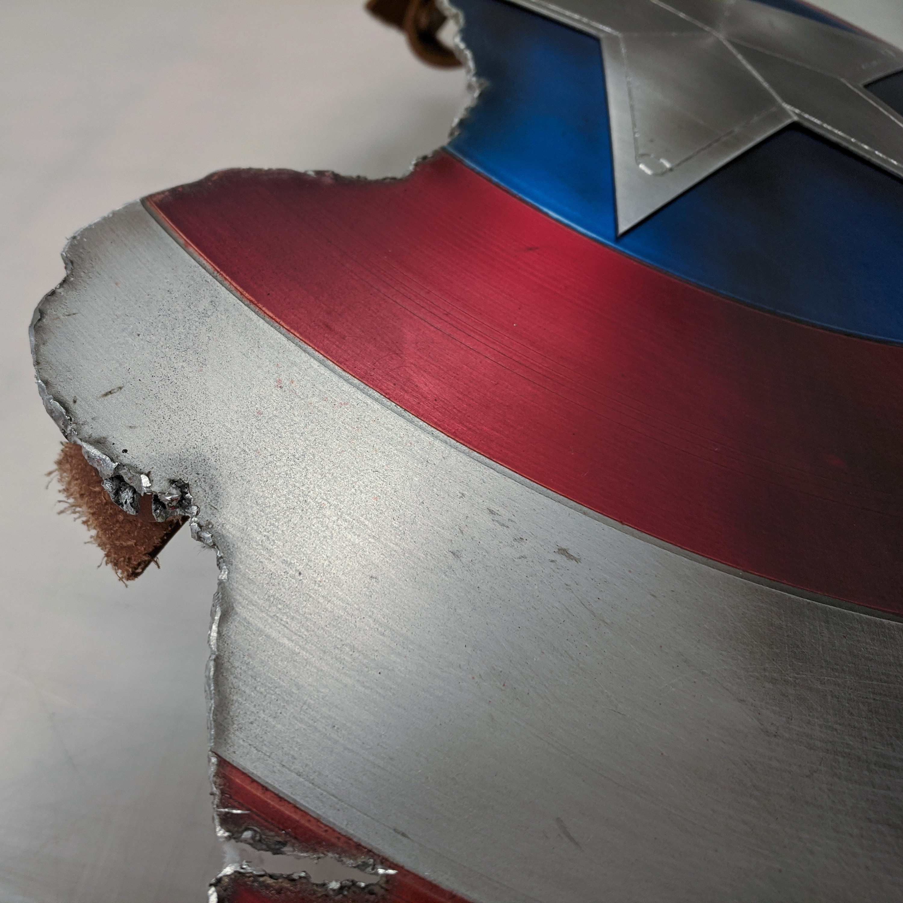 Wallpaper #B30K8Y4Bnwiau_P6DggS27 Captain America Broken Shield Metal Prop Replica Avengers Etsy