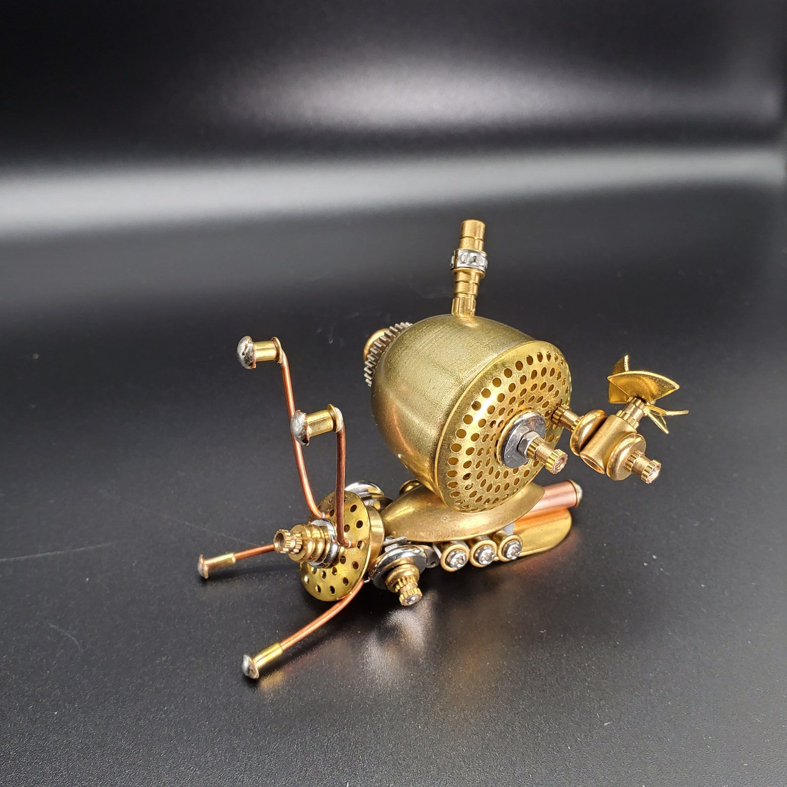 Wallpaper #7DE0NZMB5zzyi_yYk1WD58 Mechanical Snails V2 Steampunk Metal Handmade Finished Model Etsy