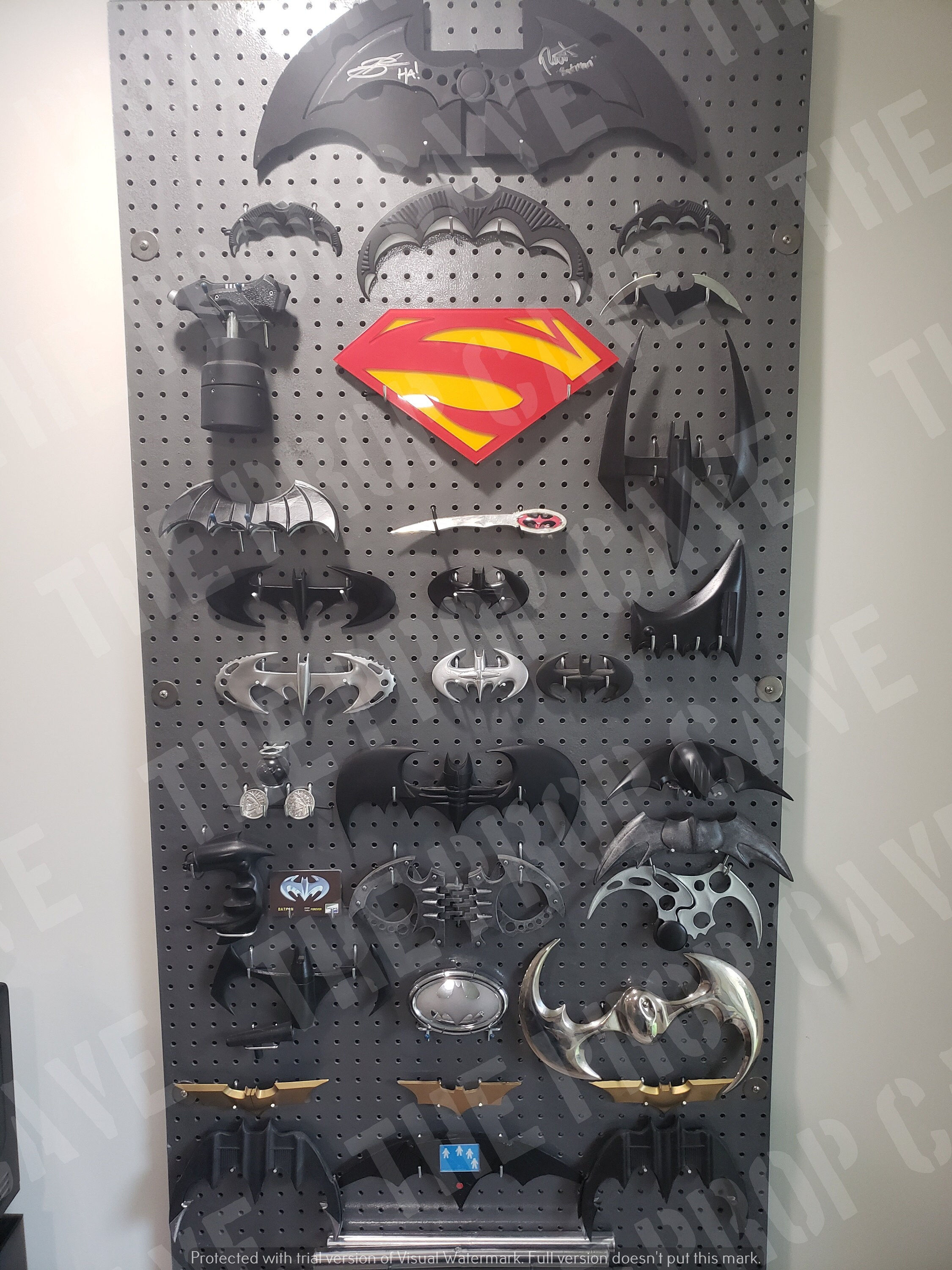Wallpaper #wmdy-pIBSpphPi3-TZDT177 Batman Forever Batarang Full Size Display Kilmer Prop Etsy