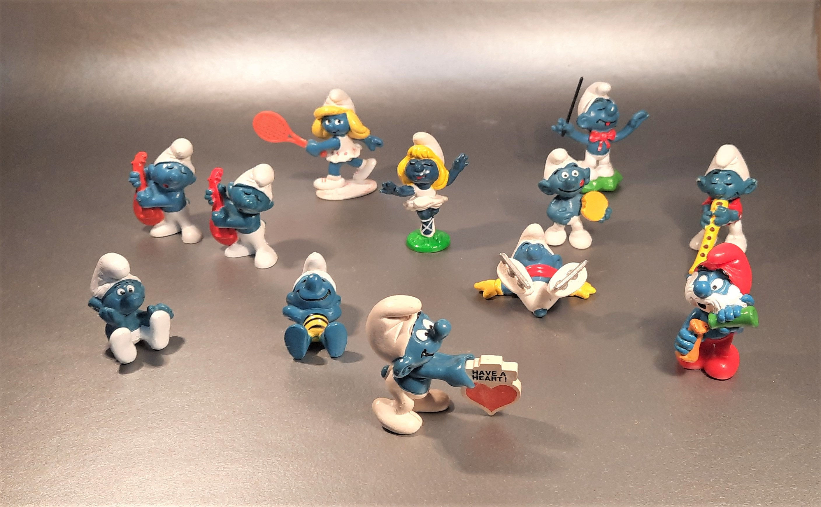 Wallpaper #kLiH2JIBJvJKYCmEZujO234 Smurfs Assorted Vintage 1969 1983 Per Each Etsy Canada