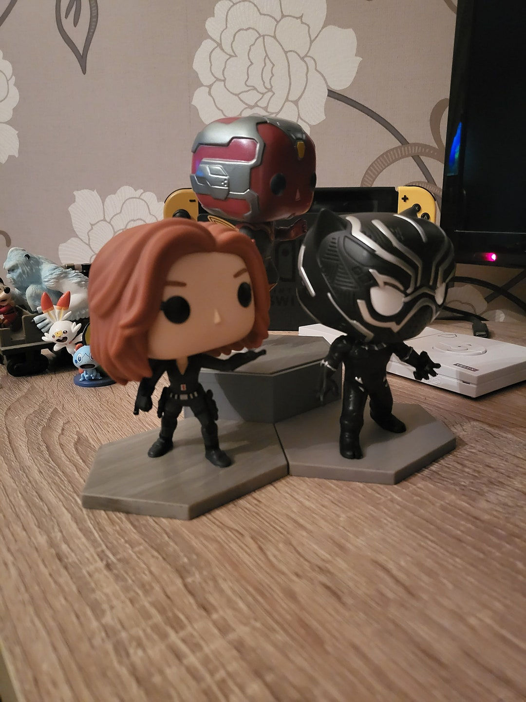 Wallpaper #_aV-OJMBVBiSkHCa5Y3h166 Captain America Civil War Funko Display Stand Etsy Uk