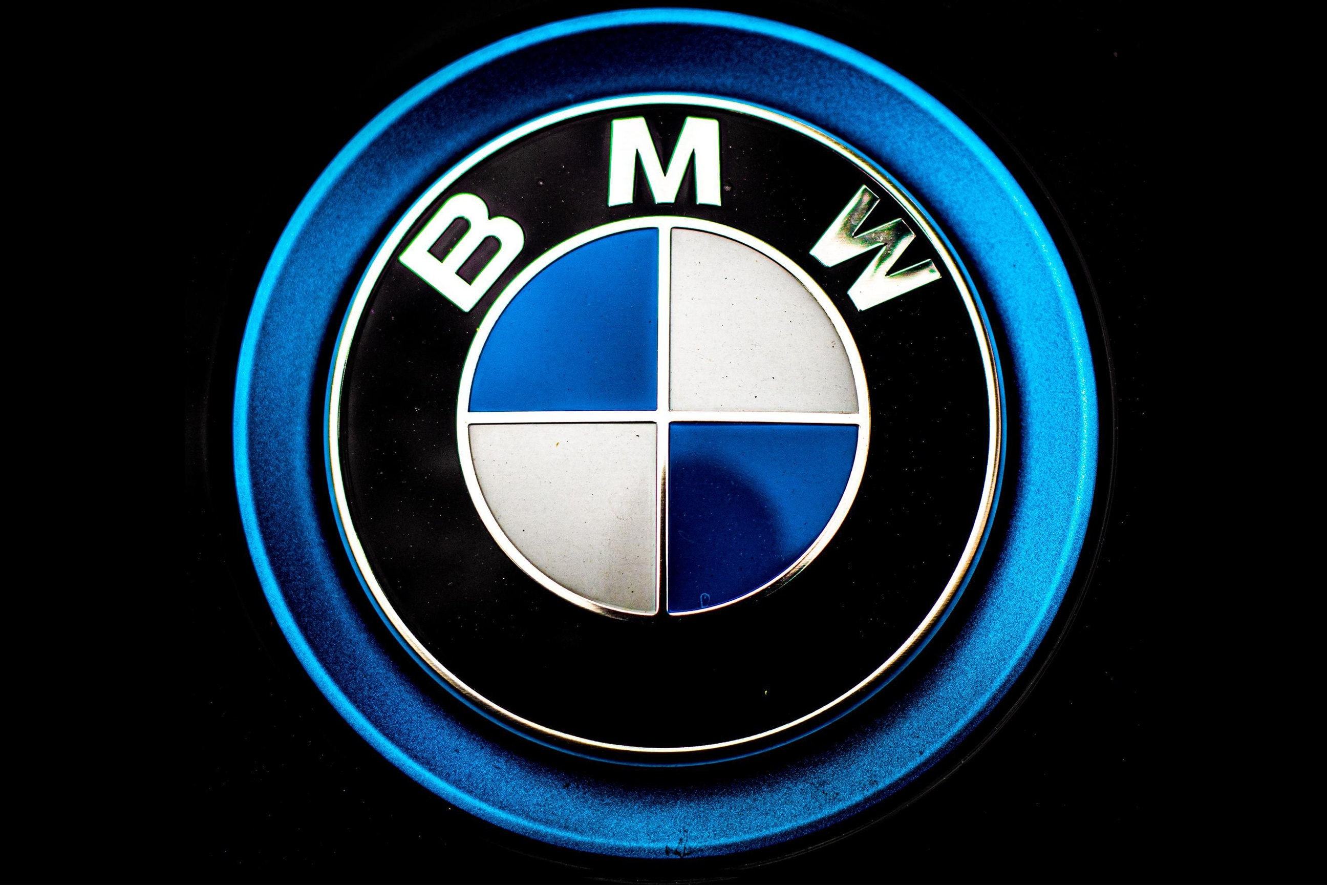 Wallpaper #WlhkNJMBzN9vxX34nTyK278 BMW Logo Black Background