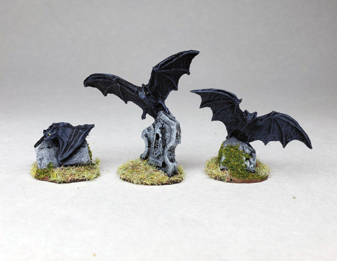 Wallpaper #S2cLE5MBSpphPi3-pP5k282 3 Giant Bats with Gravestones Painted Reaper Bones Miniature Etsy