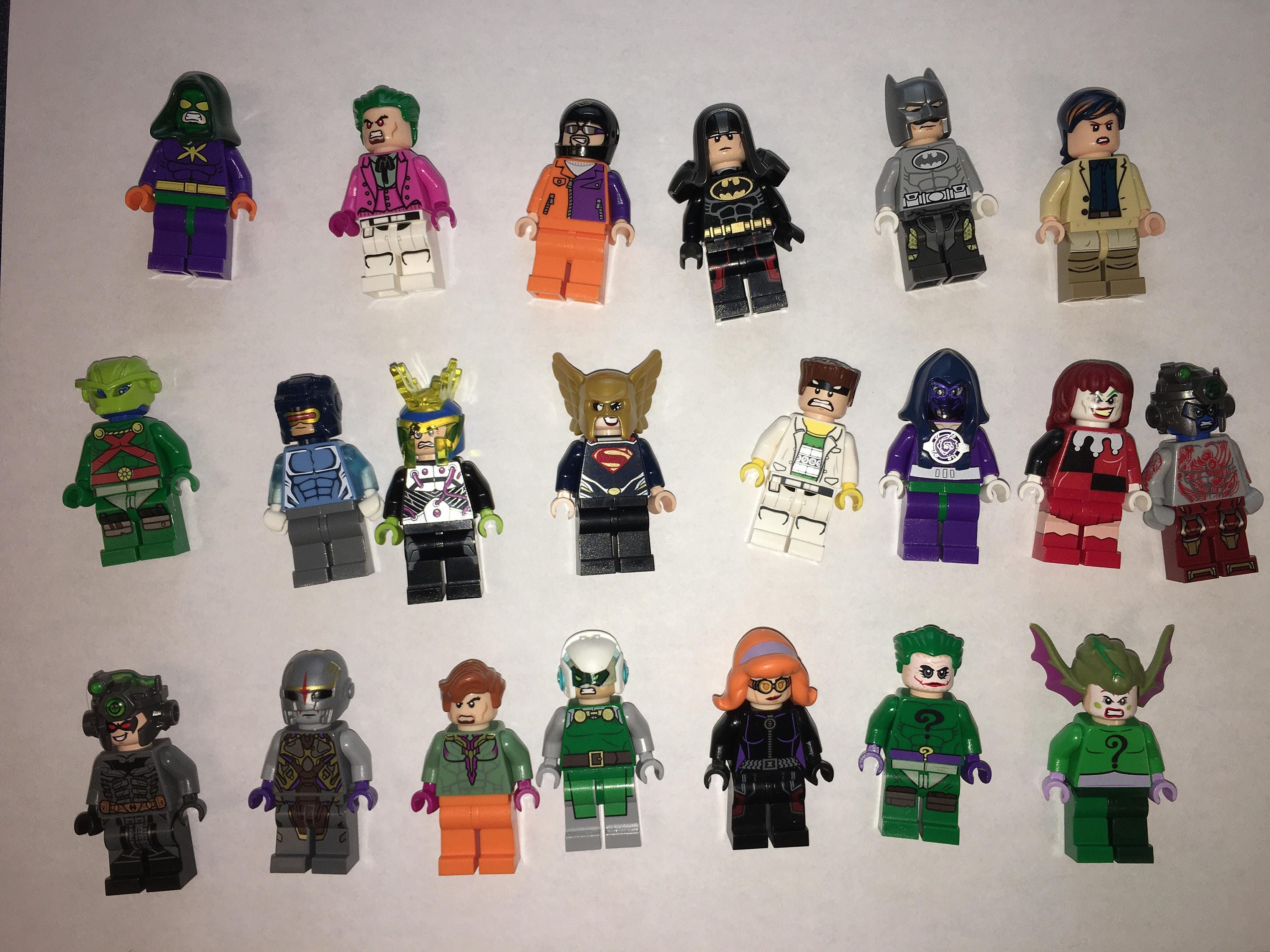 Wallpaper #HJ__V5MBcUVgGJNo87AR124 Lego Bulk Minifigure Lot of 10 Random Mixed Super Heroes Etsy