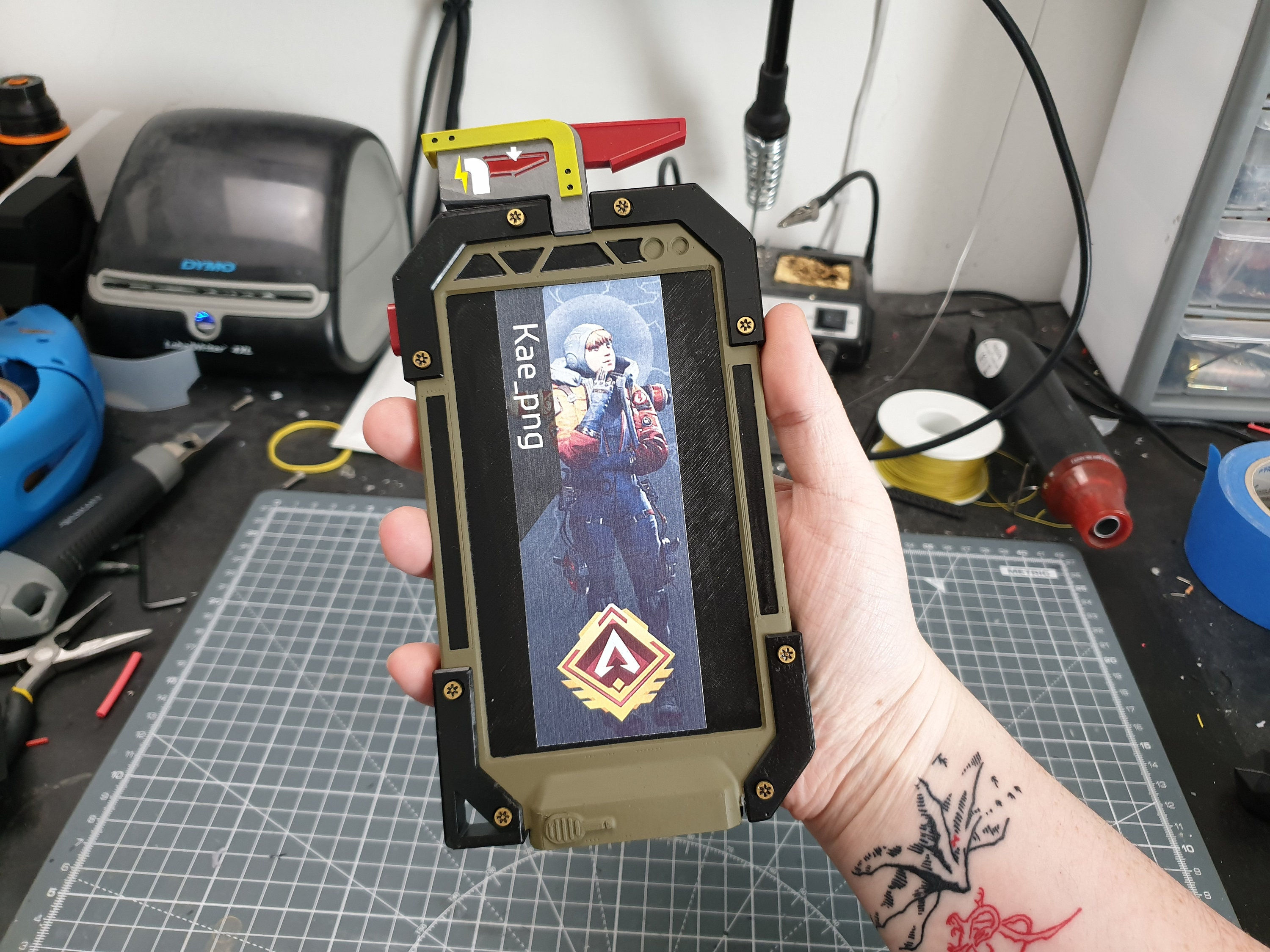 Wallpaper #bWdV_ZIBSpphPi3-jpti168 Apex Banner Card Cosplay Prop 3D Printed Etsy