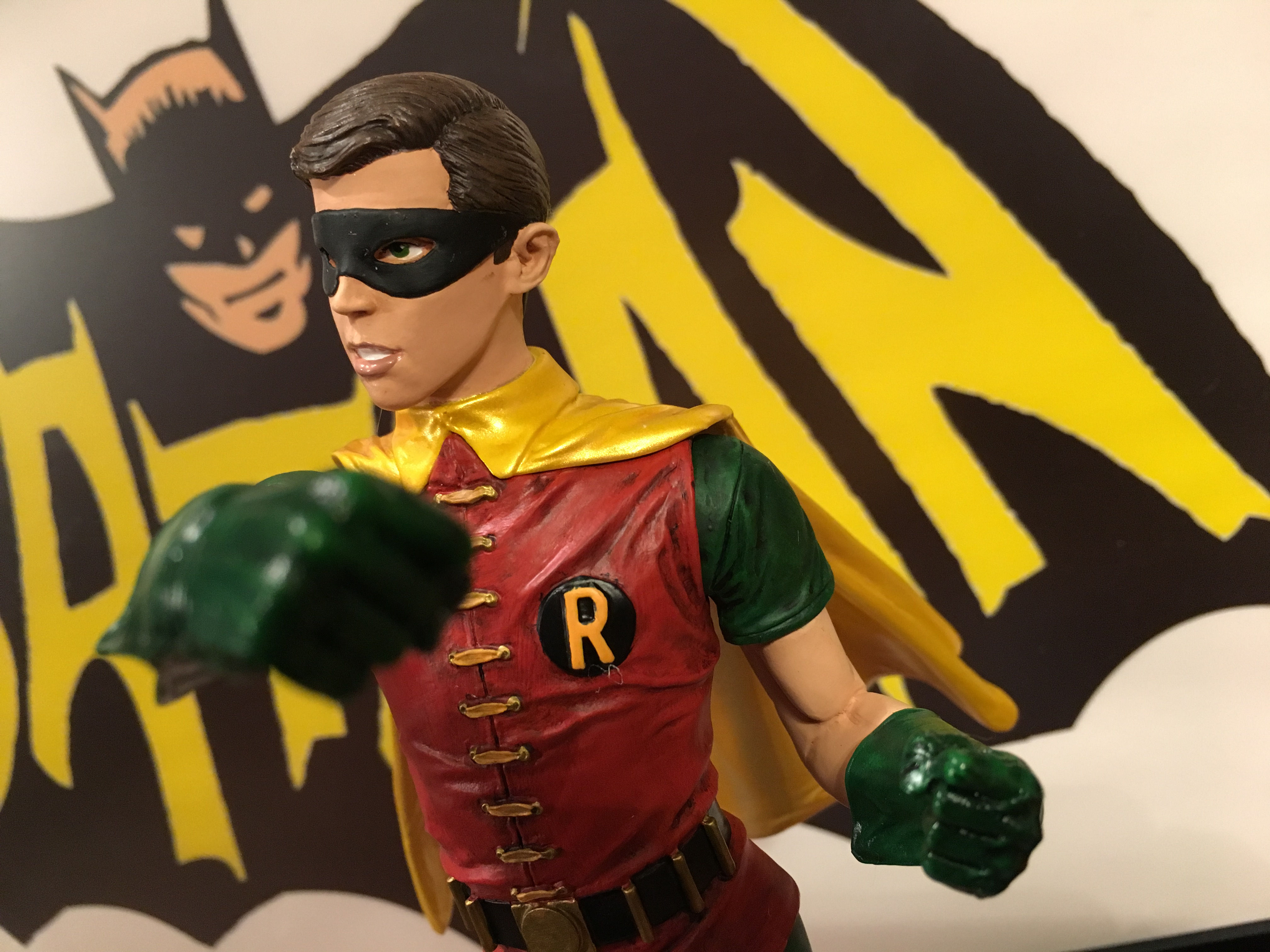 Wallpaper #nkIvPZMBOBpx0NhmCsP765 Advance Review Diamonds 1966 Robin Statue is a Knockout 13th