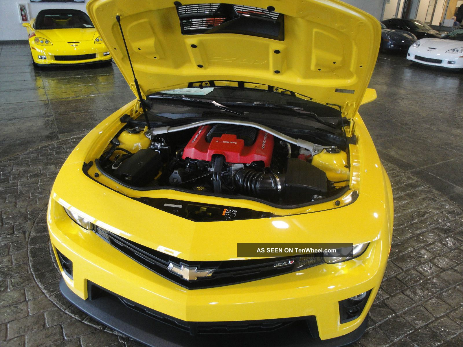 Wallpaper #H-pSVZMBlwTYPL18Fw3e110 2013 Rally Yellow Supercharged Camaro Zl1 Automatic Carbon Fiber Below Msrp