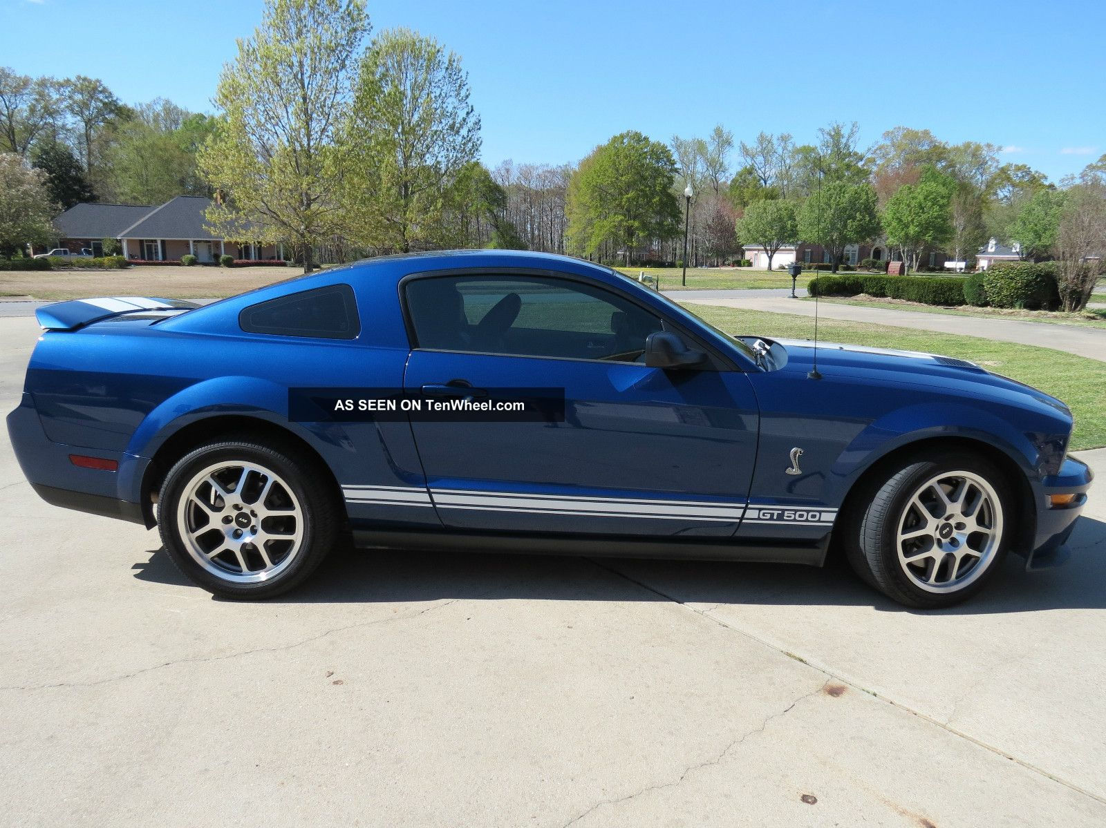 Wallpaper #MBm1F48BtGB6xQ78uXCw39 2009 Ford Mustang Shelby Gt500 Blue White Stripes