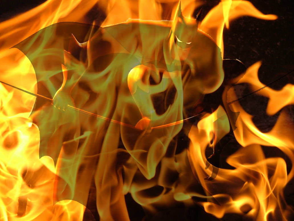 Wallpaper #YB3iLJMBlOZrFDOkiczE263 Batman on Fire by Reu Ben on Deviantart