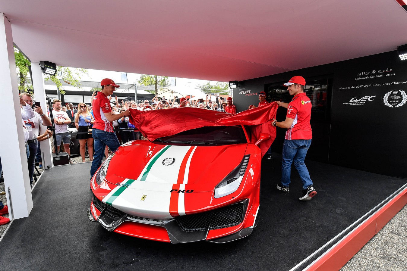Wallpaper #JX3n9I4Bnwiau_P6bRH-33 The Piloti Ferrari 488 Pista Autofreakscom