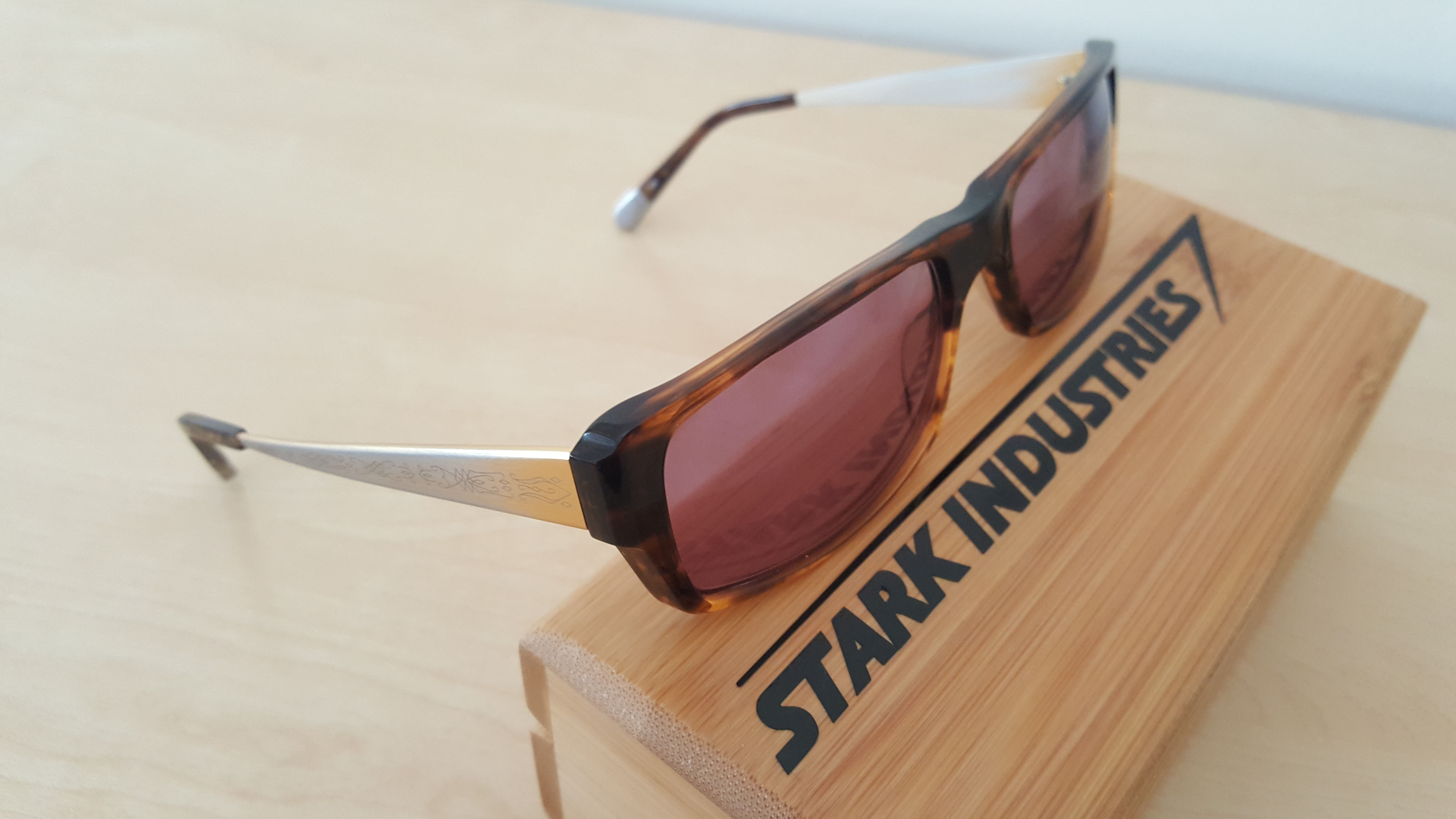 Wallpaper #RneqKJMB-pgBXx60N6st166 Cant Find Tony Starks Sunglasses from Iron Man 3 Page 109 Rpf