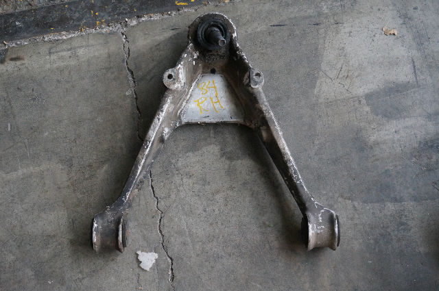 Wallpaper #G7iC25IBJvJKYCmEuPdD308 1984 1987 C4 Corvette Lower Control Arm Driver Side Used 14067624