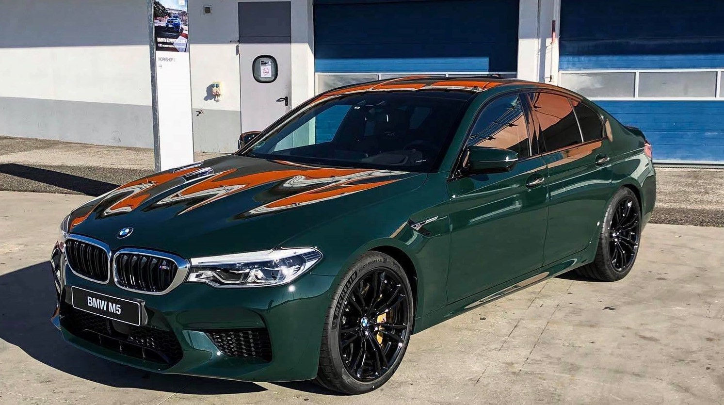 Wallpaper #iUW5j44B7YBJg1BVwJ1n50 Here is the New BMW M5 Price in South Africa