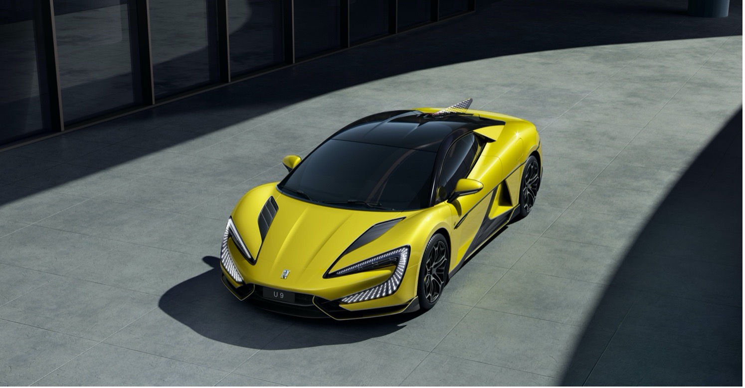 Wallpaper #2PSLOpMBKFX8bn3rYHi253 Byds Super Luxury Cars Four Motors 360 Tank Turns and Rmb 1