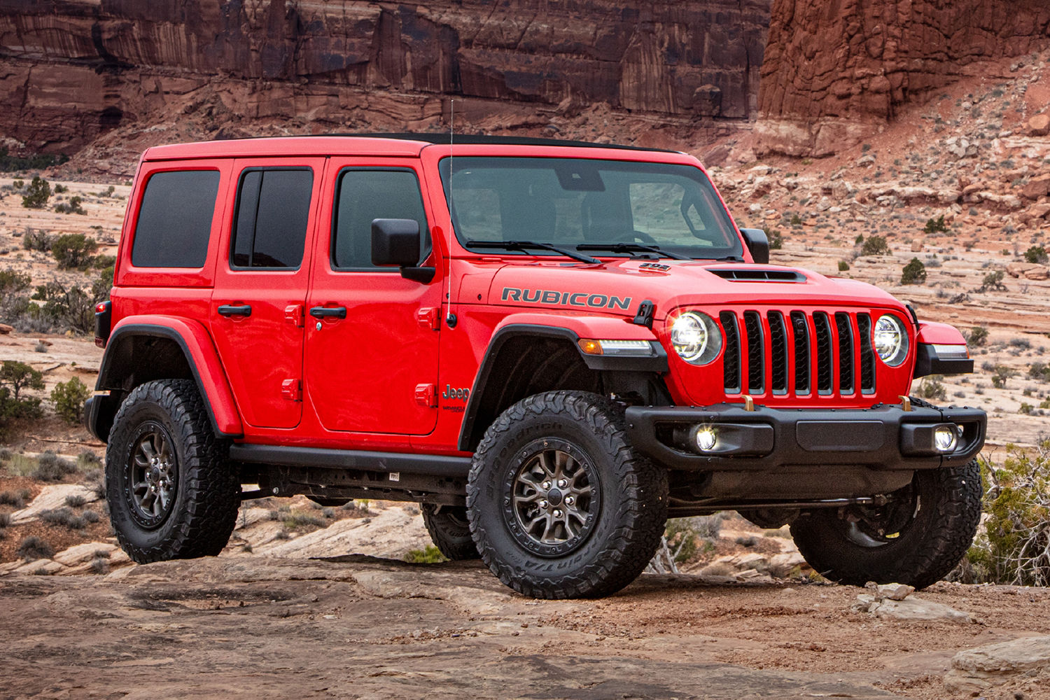 Wallpaper #pmeN5pIBSpphPi3-vzPv232 Review Jeep Finally Made a V8 Wrangler is the Rubicon 392 a Hit
