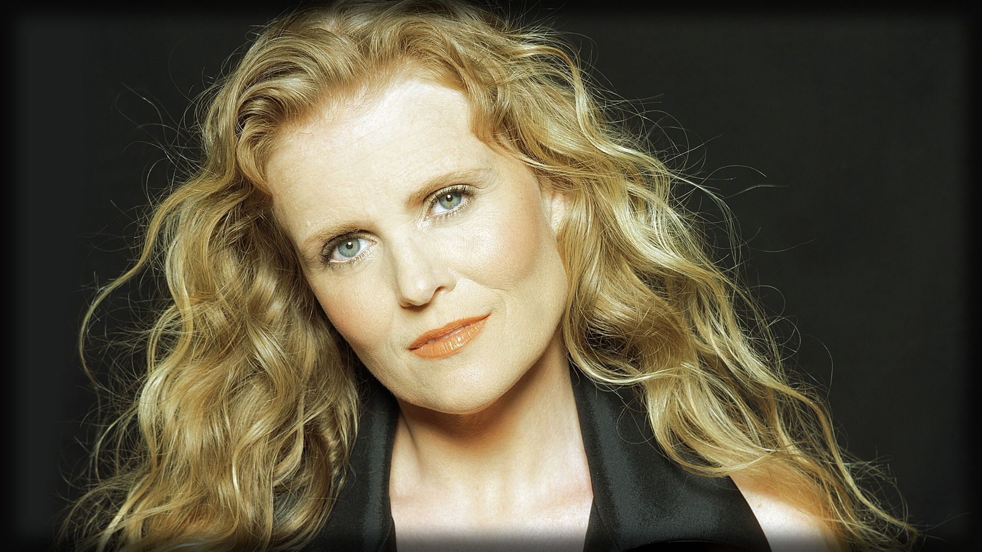 Wallpaper #ABqmUZMB1yWOL4qg0IJH415 1920x1080 Tierney Sutton Blonde Face 1080p Laptop Full HD Wallpaper