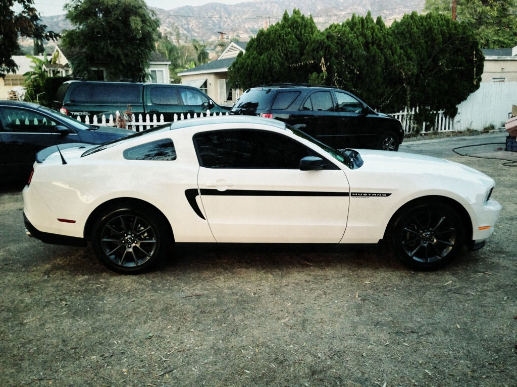 Wallpaper #M2d_CZMBSpphPi3-59AJ159 Calling All Owners of White Mustangs Page 14 Mustangforumscom