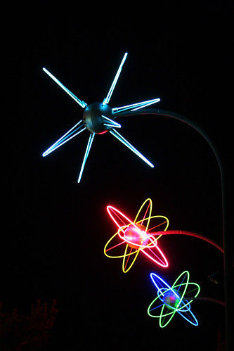 Wallpaper #2LgT3ZIBJvJKYCmEjv7f224 Space Age Atomic Neon Sculptures Lights on Plaza Near Nort Flickr