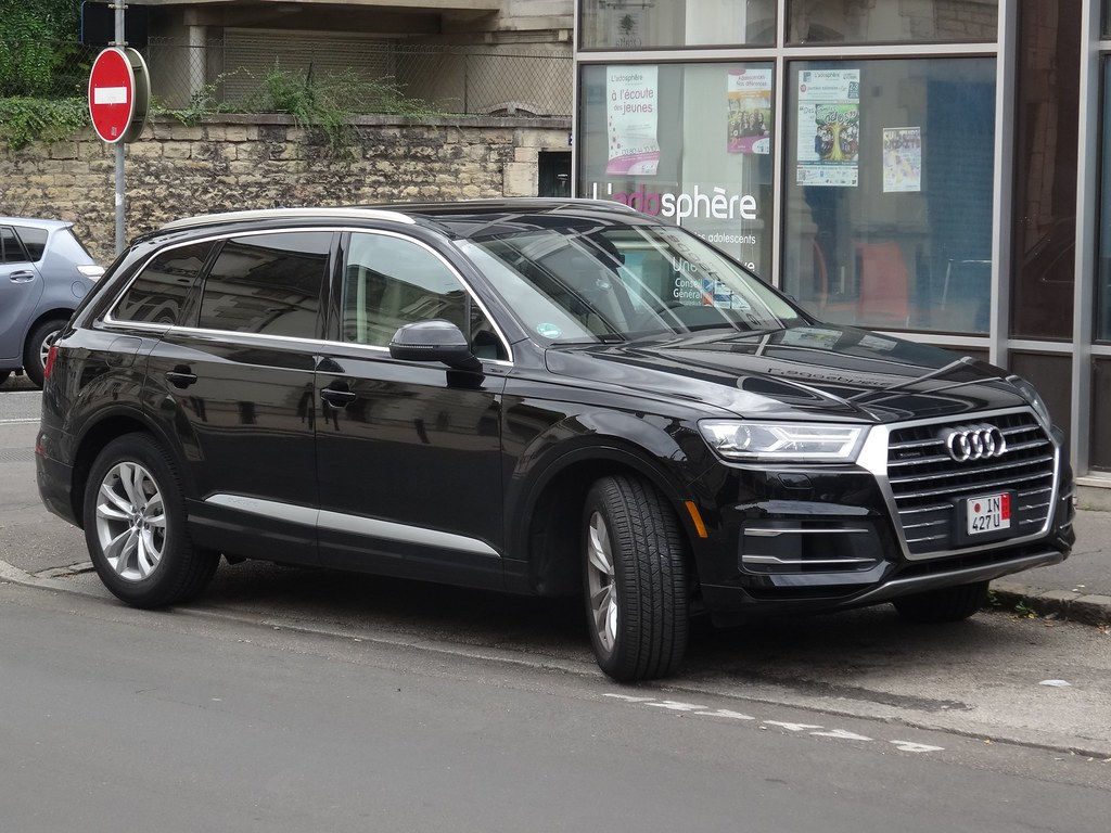 Wallpaper #RWcH7JIBSpphPi3-3lBs149 2017 Audi Q7 the Second Generation of the Audi Q7 Was Intr Flickr