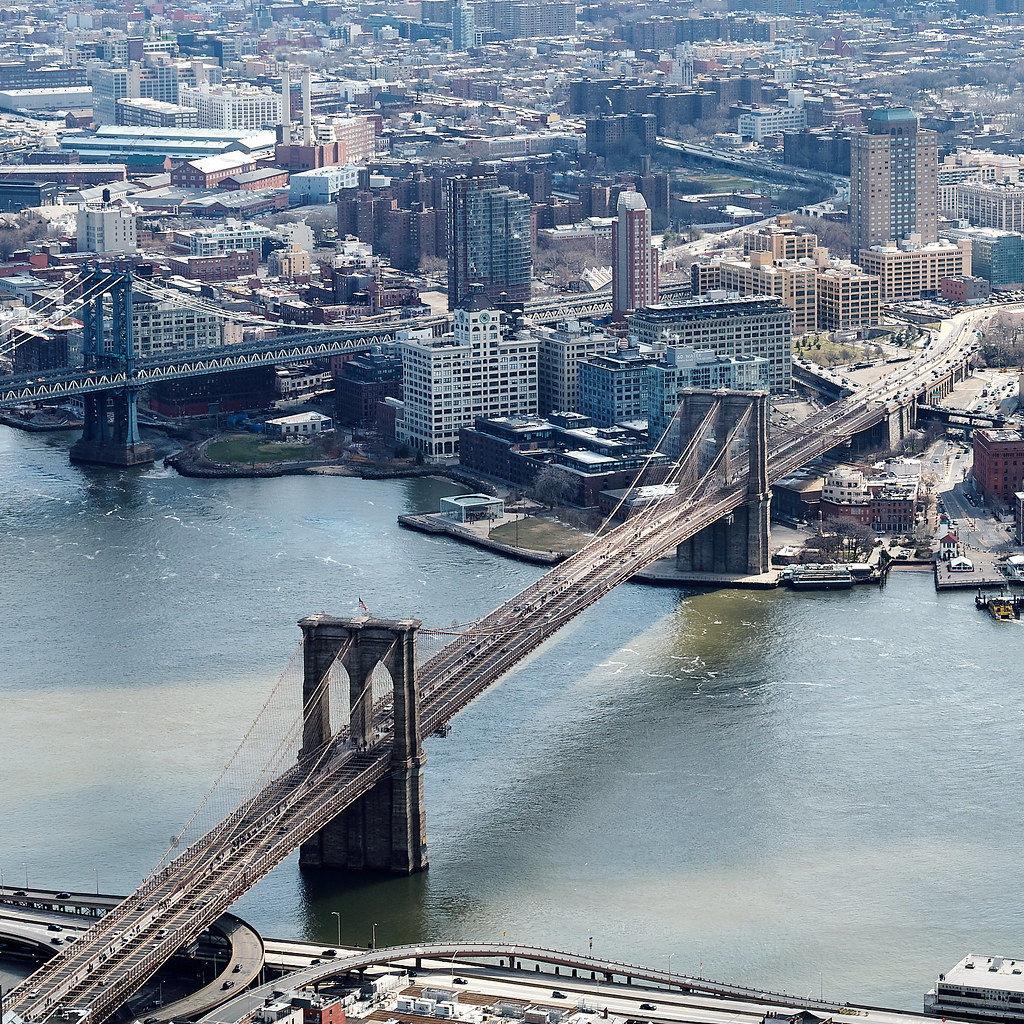 Wallpaper #66e34 Brooklyn Bridge in New York the Iconic Crossing Between Manhattan and