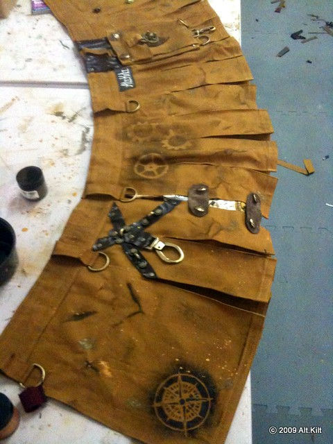 Wallpaper #_bmH3pIBJvJKYCmESQX0235 Steampunk Mini Skirt Custom Regina Davan Flickr