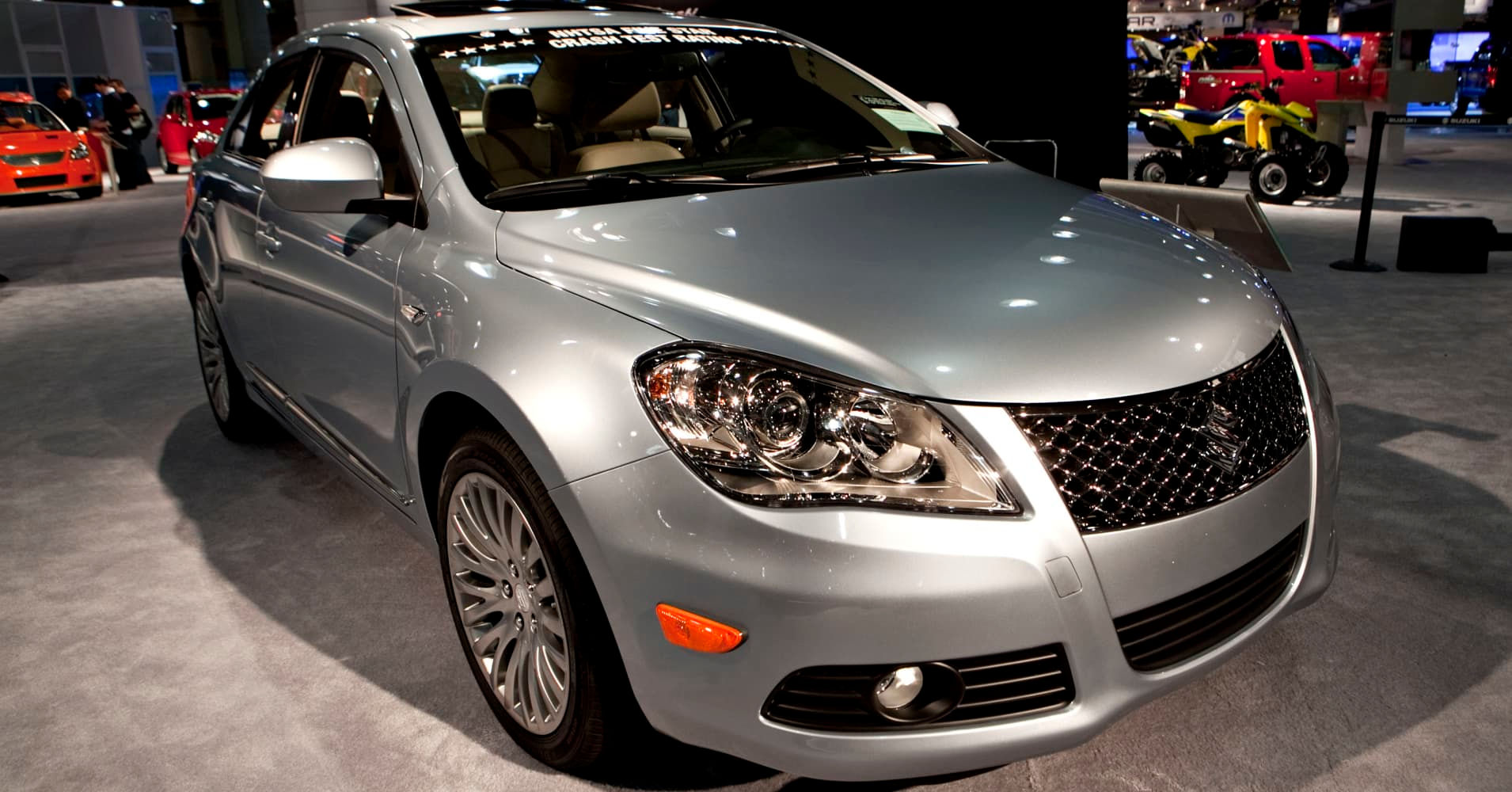 Wallpaper #Q2jaHJMBSpphPi3-7CQA164 Cheaper Midsize Cars Rated Safer Than Luxury Models