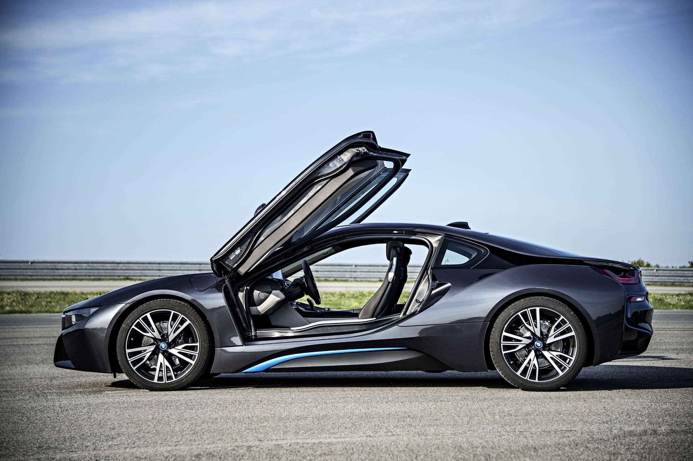 Wallpaper #ekWqj44B7YBJg1BVdZ0N4 Brief Overview of BMW i8 Hybrid Articles Bimmerin