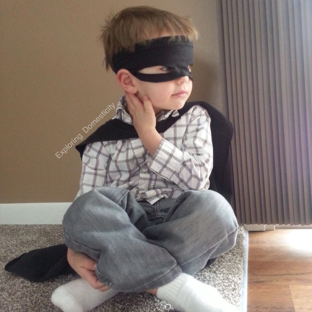 Wallpaper #YWfCDJMBSpphPi3-L-BK307 Two Minute T Shirt Cape for Your Little Superhero with Superhero Mask