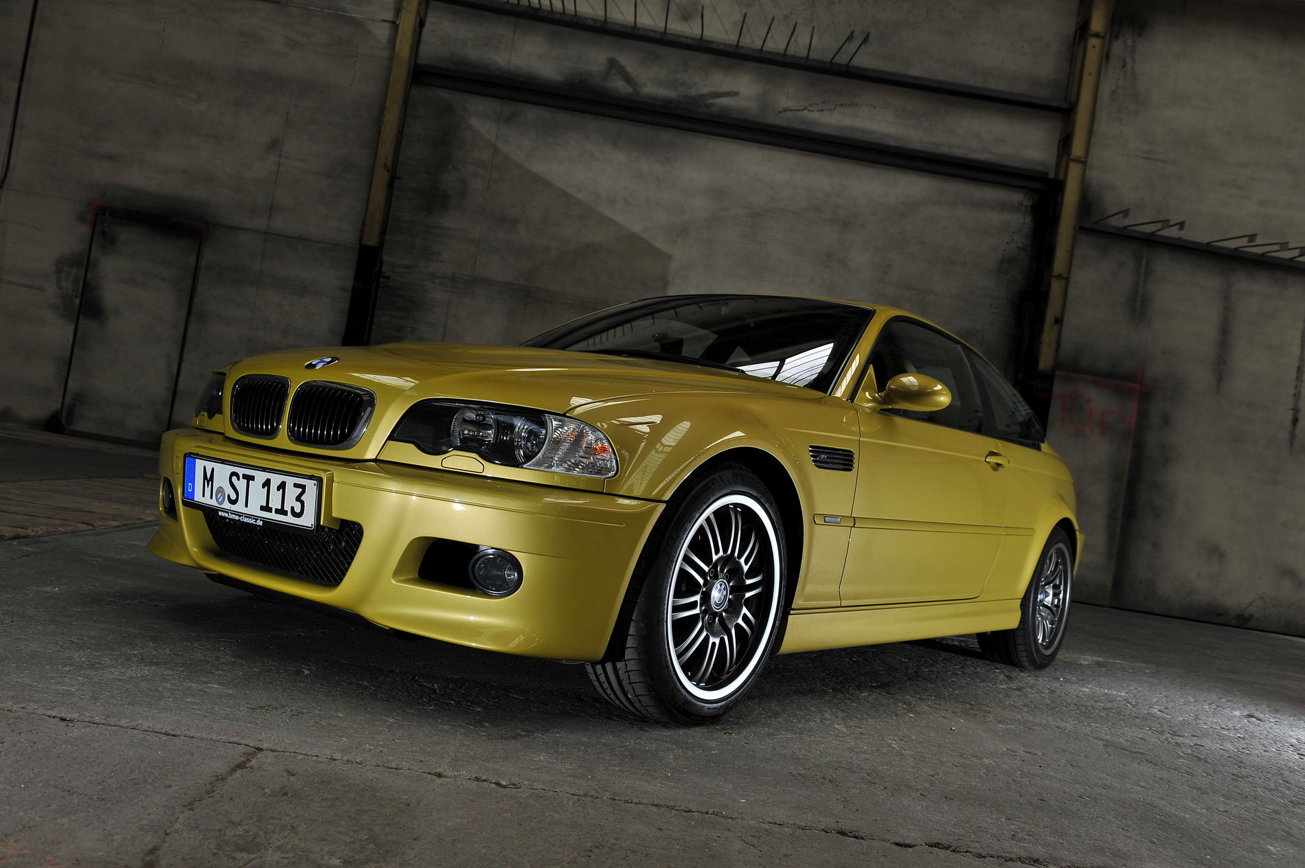 Wallpaper #_xWlto4BmMigT4UnYFNo11 Photoshoot with the Beautiful BMW E46 M3 Phoenix Yellow