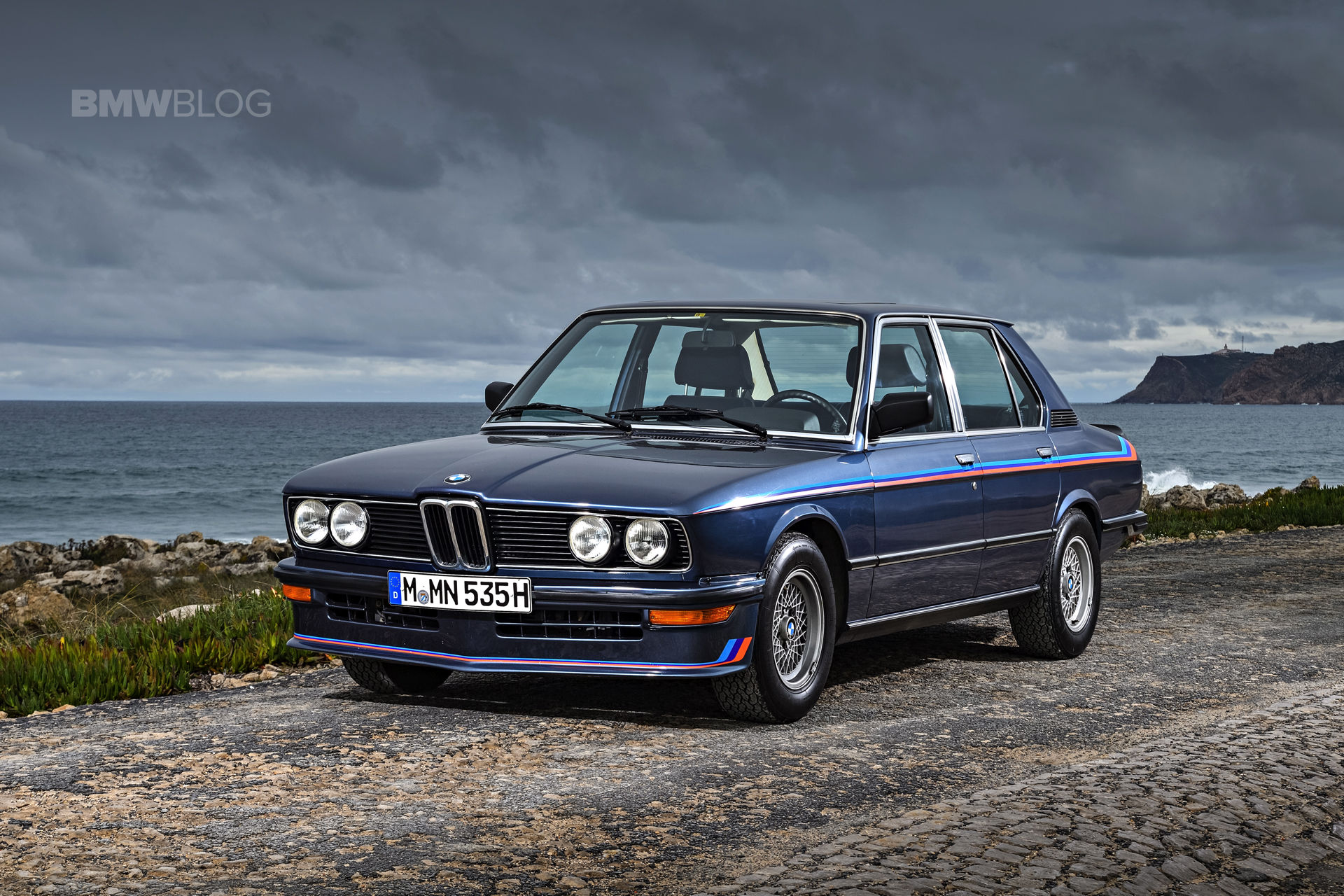 Wallpaper #hXM3f44BFI5NbQksLxfQ56 Photoshoot with the Iconic BMW E12 M535i