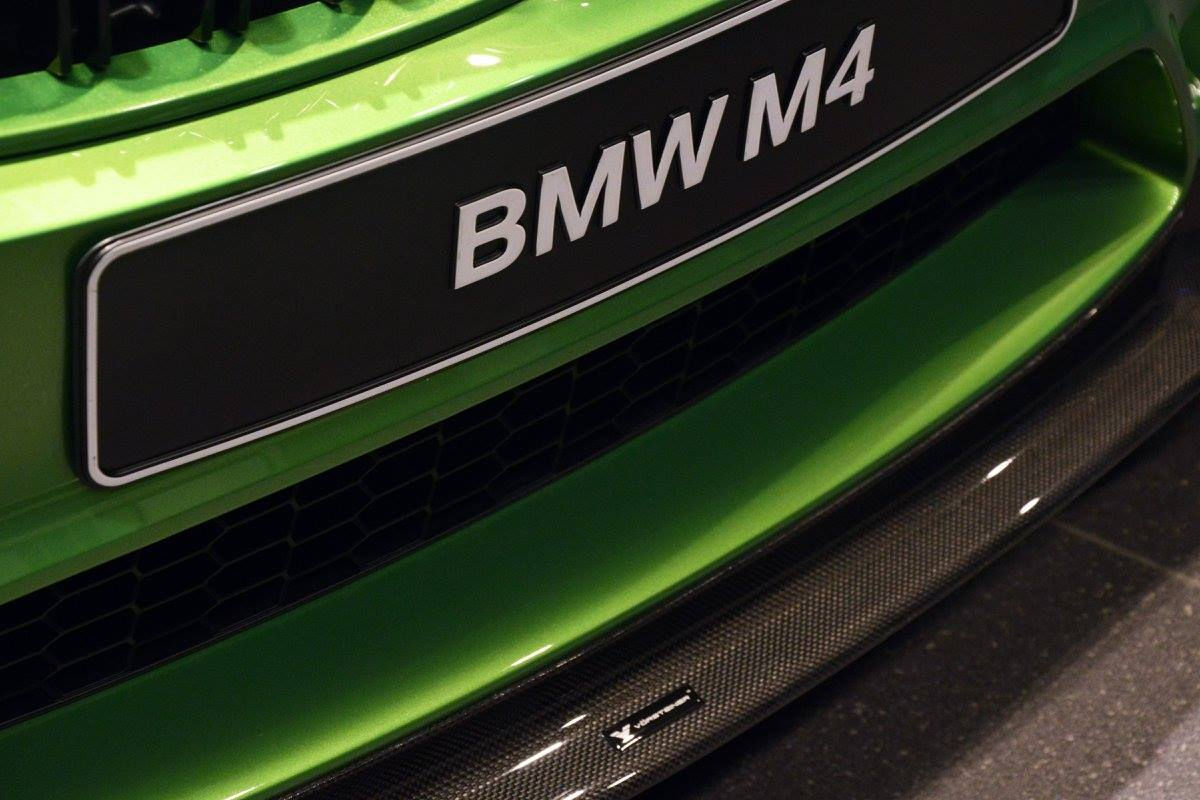 Wallpaper #QWh7IpMBSpphPi3-QjOM329 Java Green BMW M4 Looks Hardcore Photo Gallery