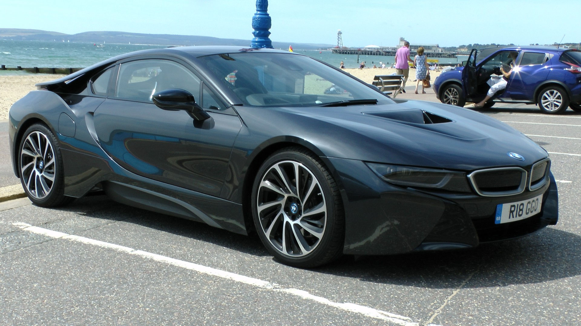 Wallpaper #J0XBjo4B7YBJg1BVKJ3733 BMW i8 Luxury Car Free Stock Photo Public Domain Pictures